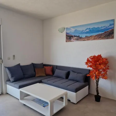 Big Panorama Villa, For 21 Person In Omis Holiday home Celina