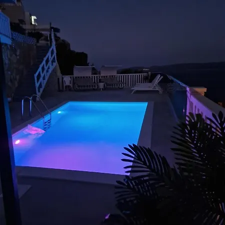Emi Villa Newly Renovated Villa 20 People * 塞莱纳